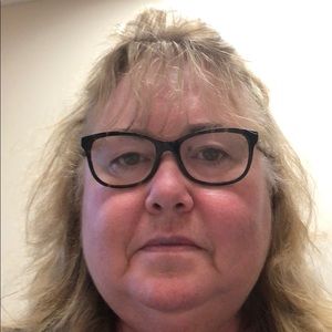 Meet your Posher, Joni